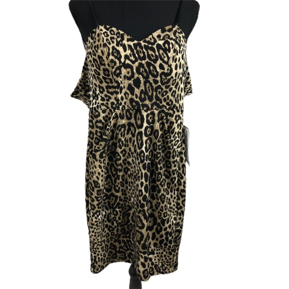 NWT - Tan & Black Strapless Dress Size 1/2  Macy's